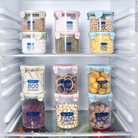 Kitchen transparent sealed plastic storage box for household grains and cereals, round covered food milk powder storage tank Kitchen transparent sealed plastic storage box for household grains and cereals, round covered food milk powder storage tank